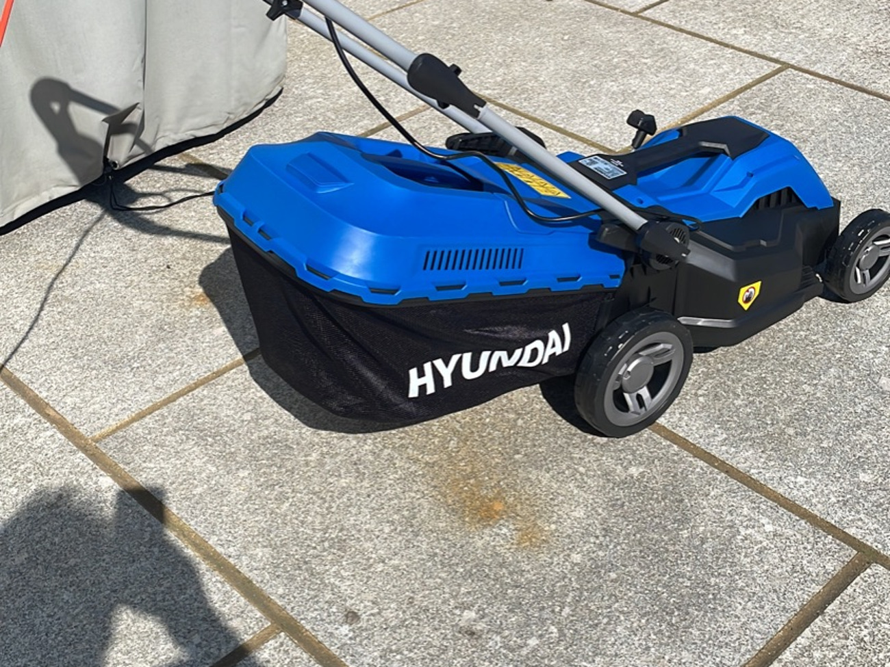 38cm corded  1600w lawnmower 