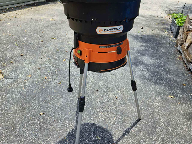 corded vortex leaf mulcher