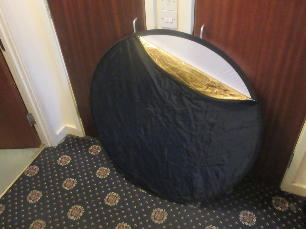  interfit collapsible 42-inch 5-in-1 reflector