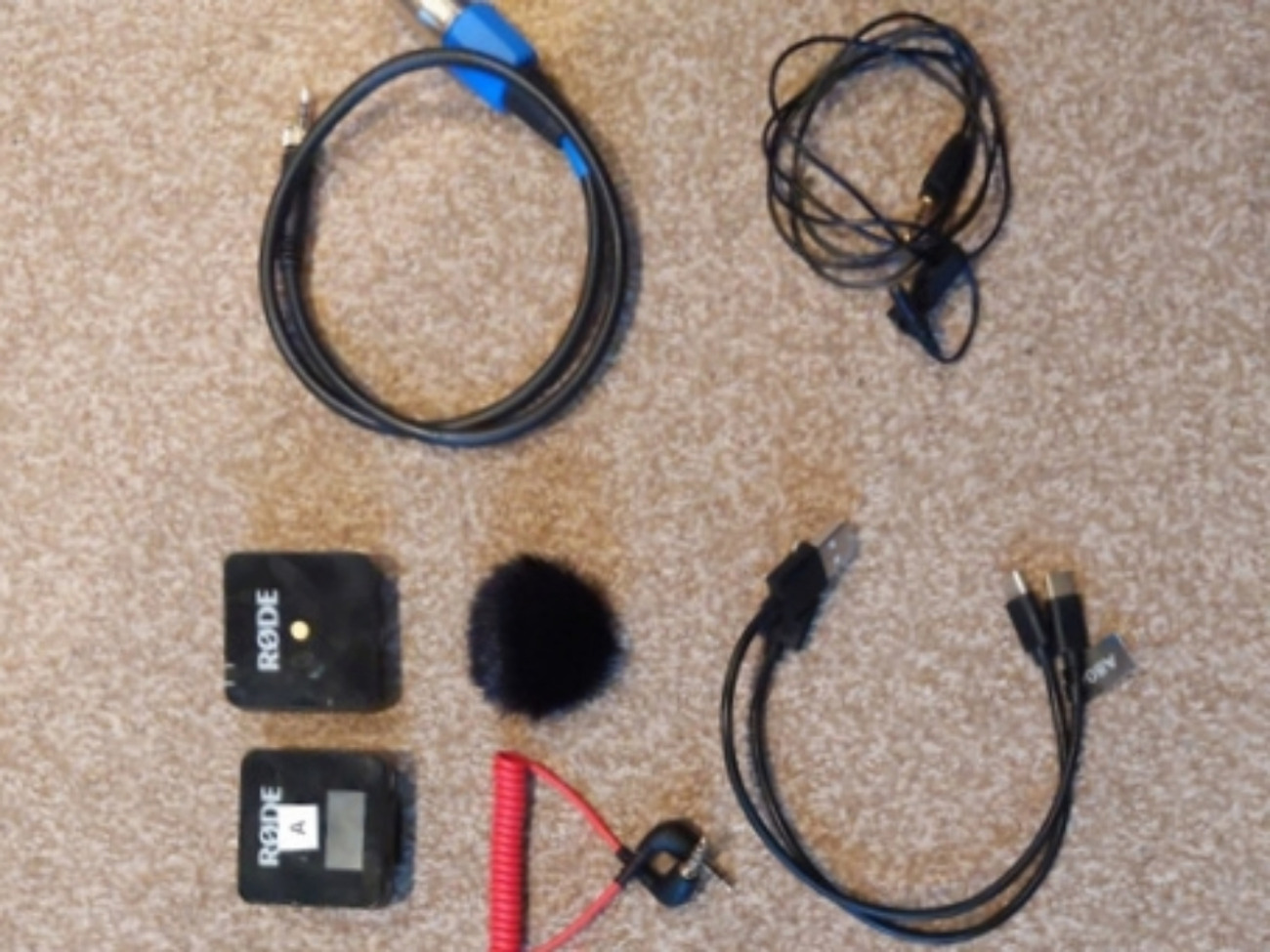  rode wireless go with 1 rode lav mic