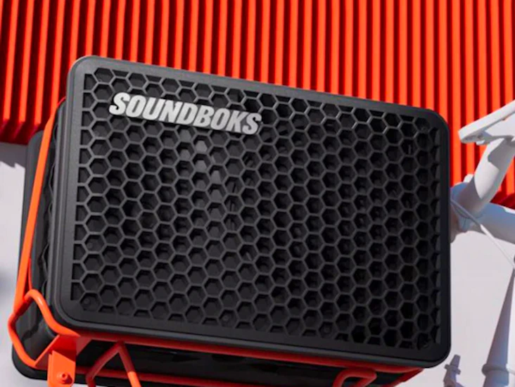 soundboks go wireless speaker 2xbatteries