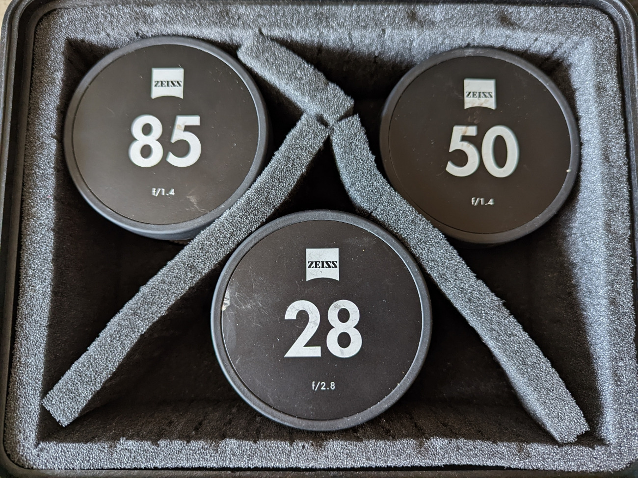  zeiss contax prime set of x4 - canon ef mount - cine mods