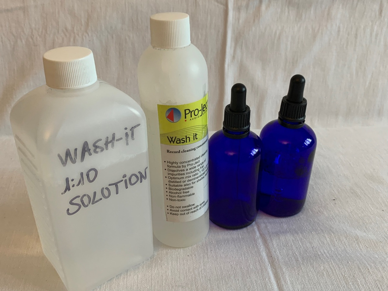 100ml bottle to a ratio of 1:10 with pro-ject "wash it"