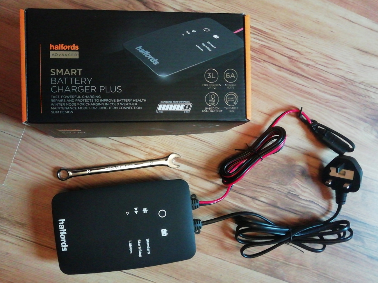 Halfords smart charger plus sales