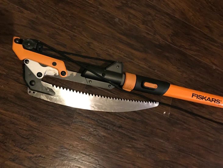14' fiskars tree pruner
