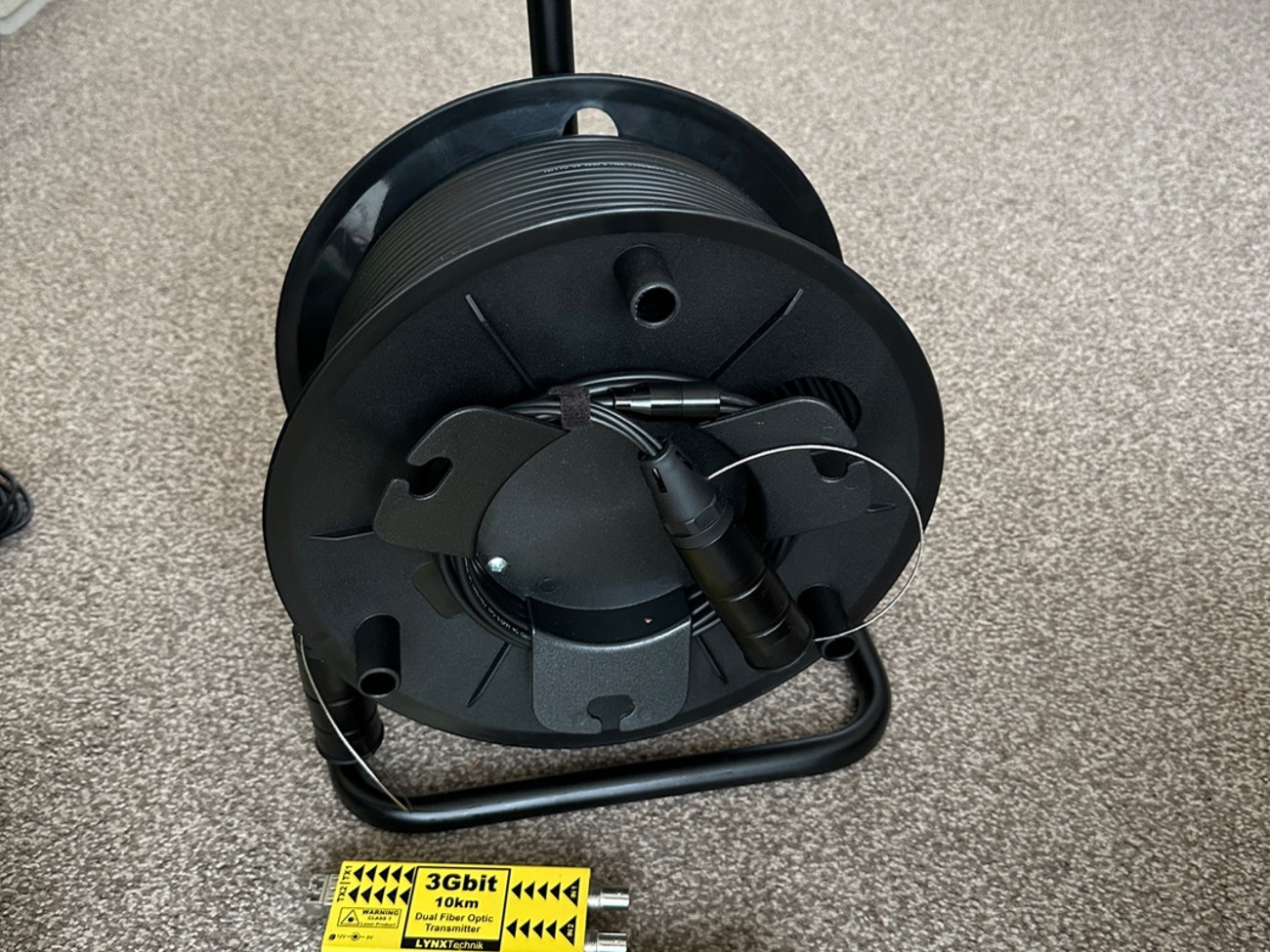150 mt armored fiber + sdi converter