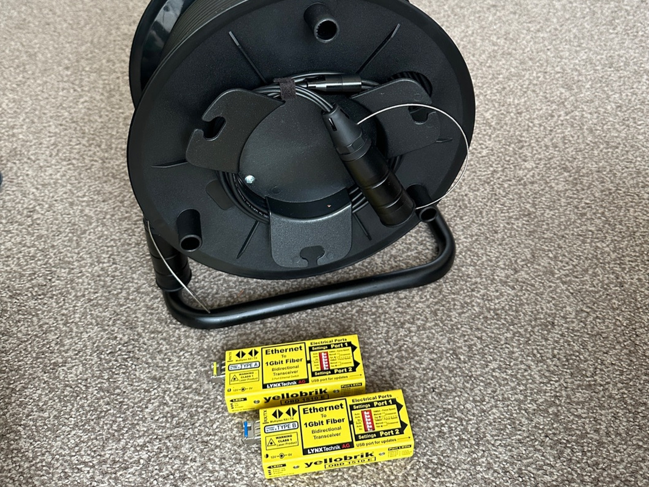 150mt armored fiber optic cable + ethernet converters