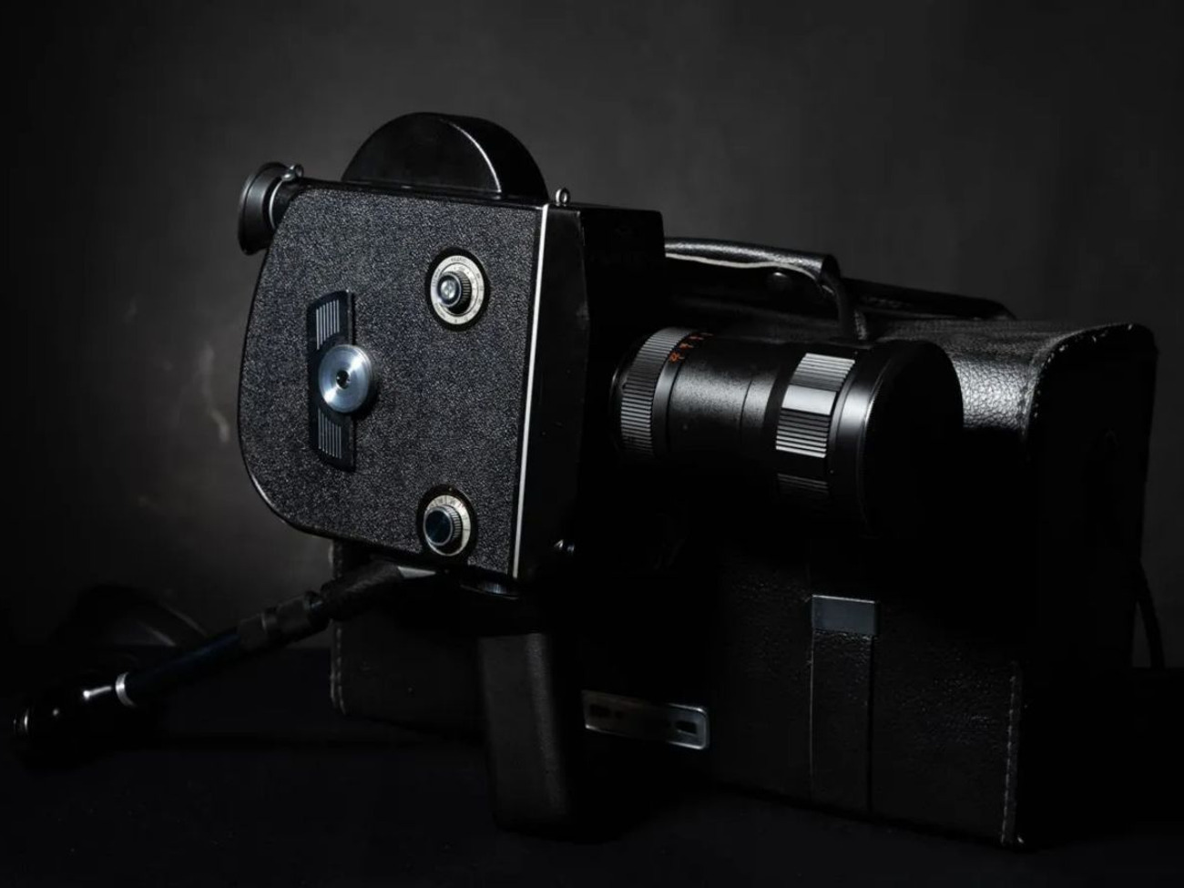 Rent 16 mm Film Camera KRASNOGORSK-3 (K-3) from Vlad M, Chiswick