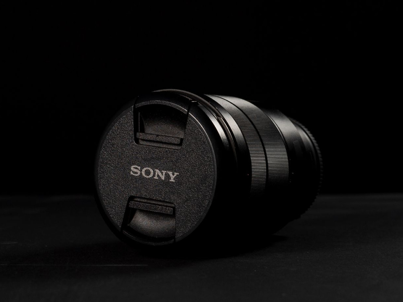 16-35mm e-mount lens