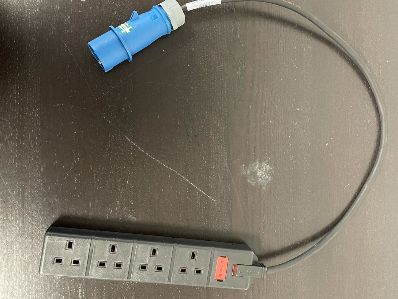 16amp to 4x13amp jumper plug 1m 