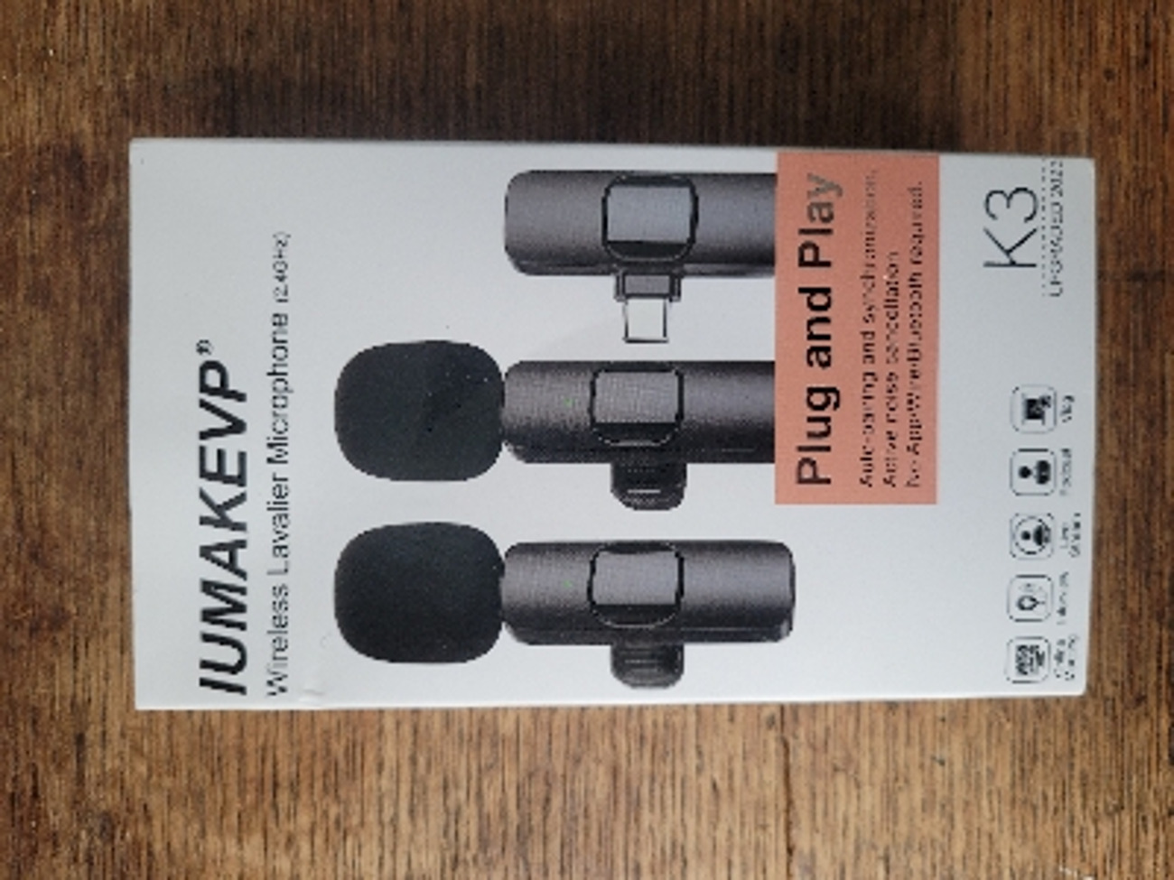 2 wireless lapel microphones + transmitter