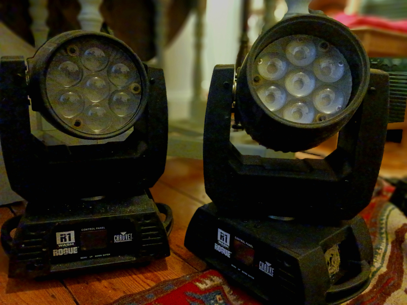 2 x chauvet r1 rogue wash - moving head wash light