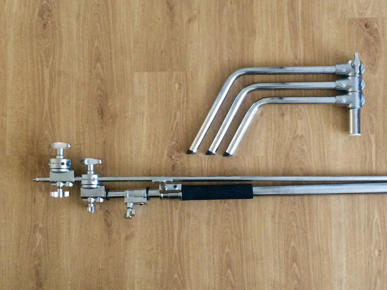 3 x c-stands w/ arms + sand bags