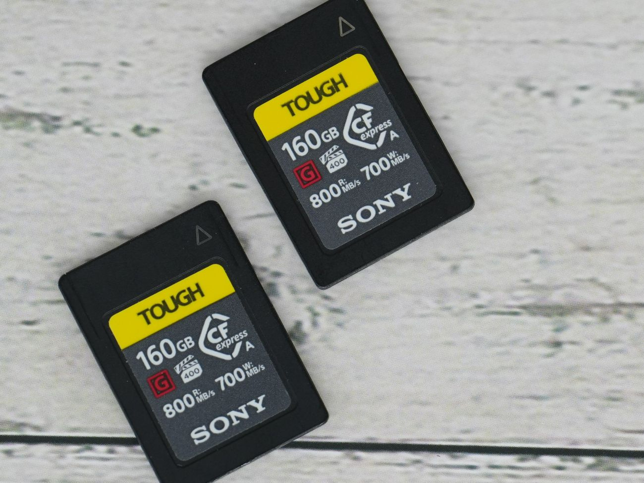 SONY CF Express 160GB & 純正カードリーダー　セット SONY】CFexpress Type A 160GB ×2 + カードリーダーセット【MRW-G2