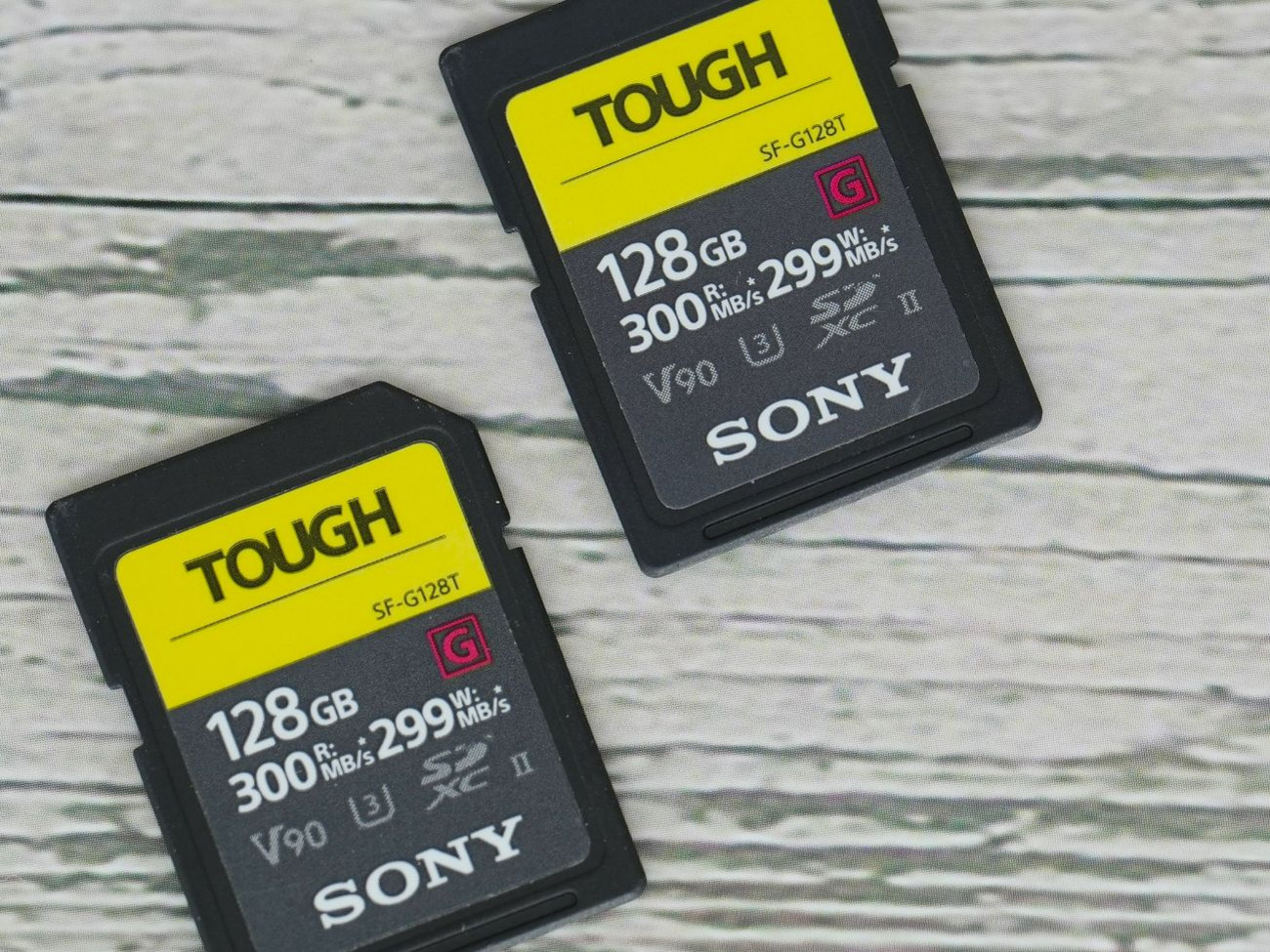 2 x sony tough 128gb sd card (v90 sd card)