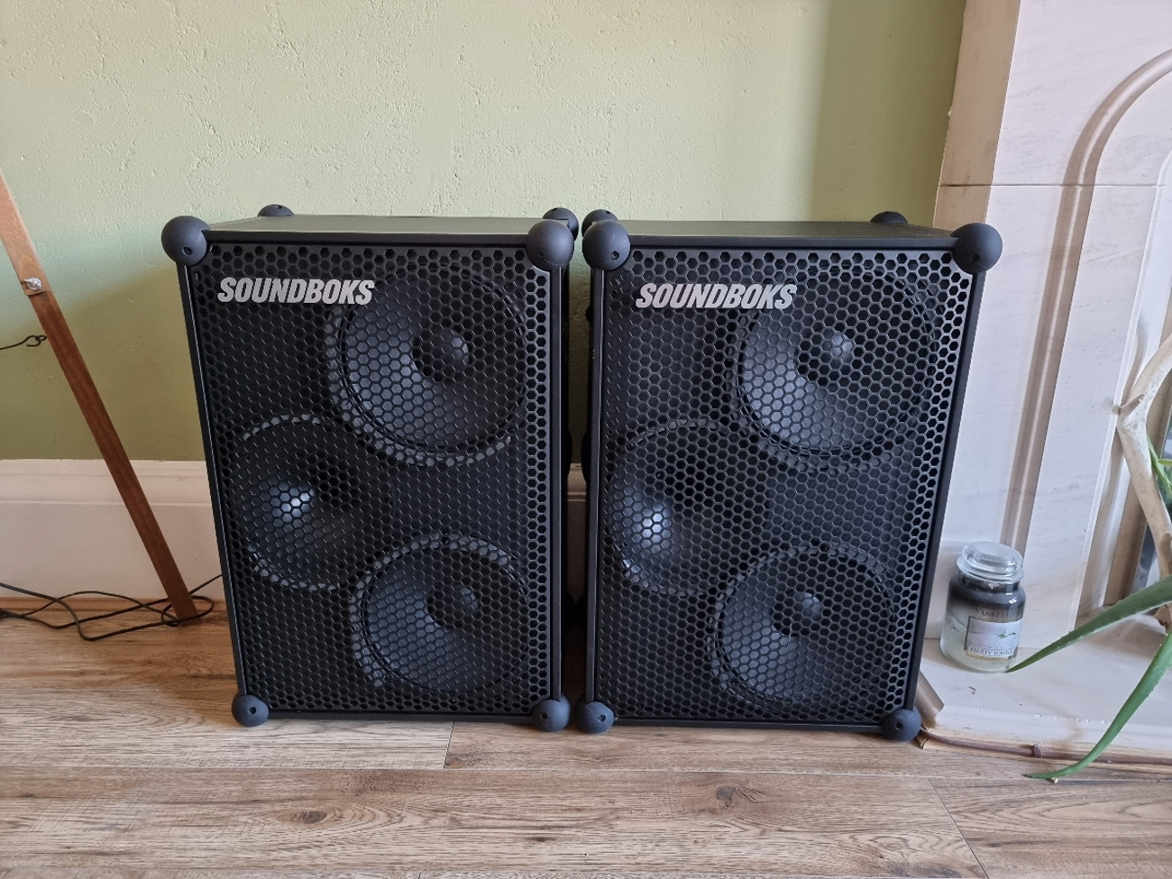 2 x soundboks 3 - wireless pa + 2x batteries + 2x rucksack 