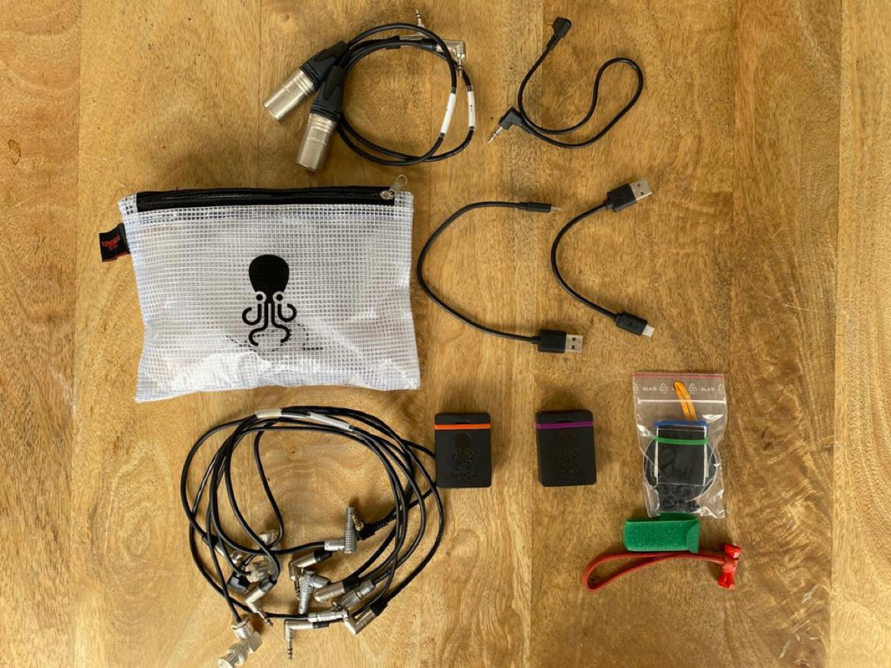 2 x tentacle timecode sync-e te2 timecode generator