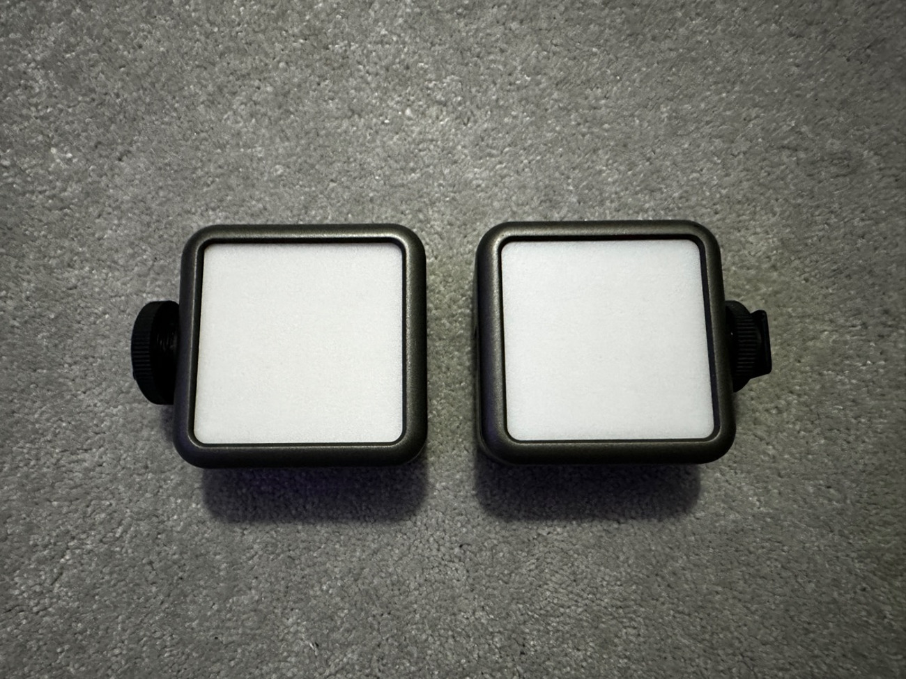 2 x ulanzi rgb vl49 video led lights 