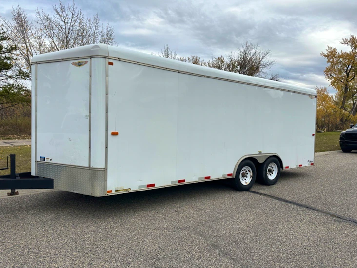 20’ enclosed trailer