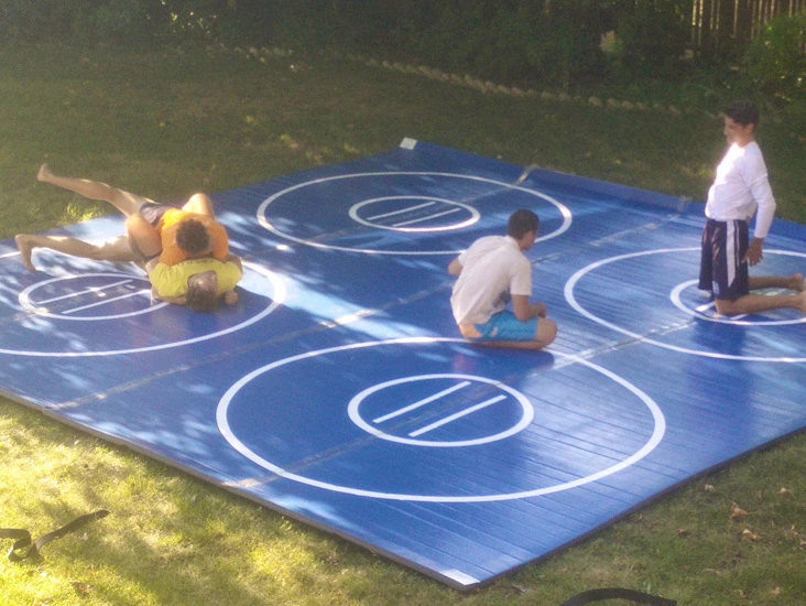 20x20ft wrestling / tumbling / jiu-jitsu / gymnastics mat