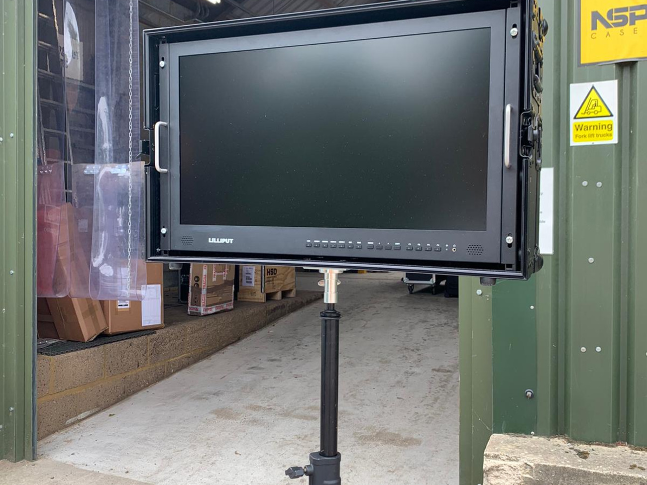 28inch lilliput client monitor