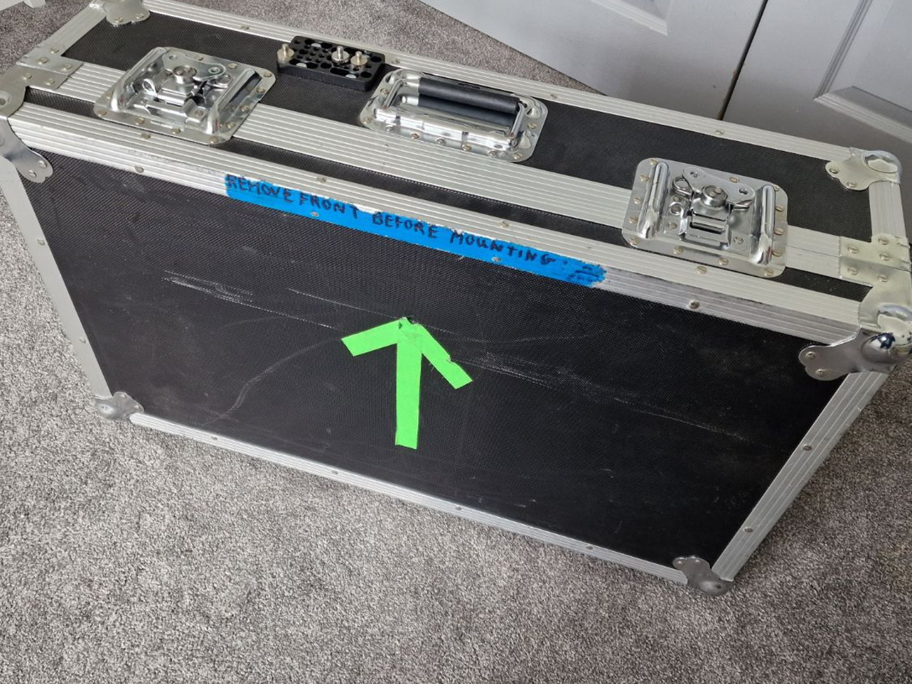 28inch 4k field monitor (client / director / video village)