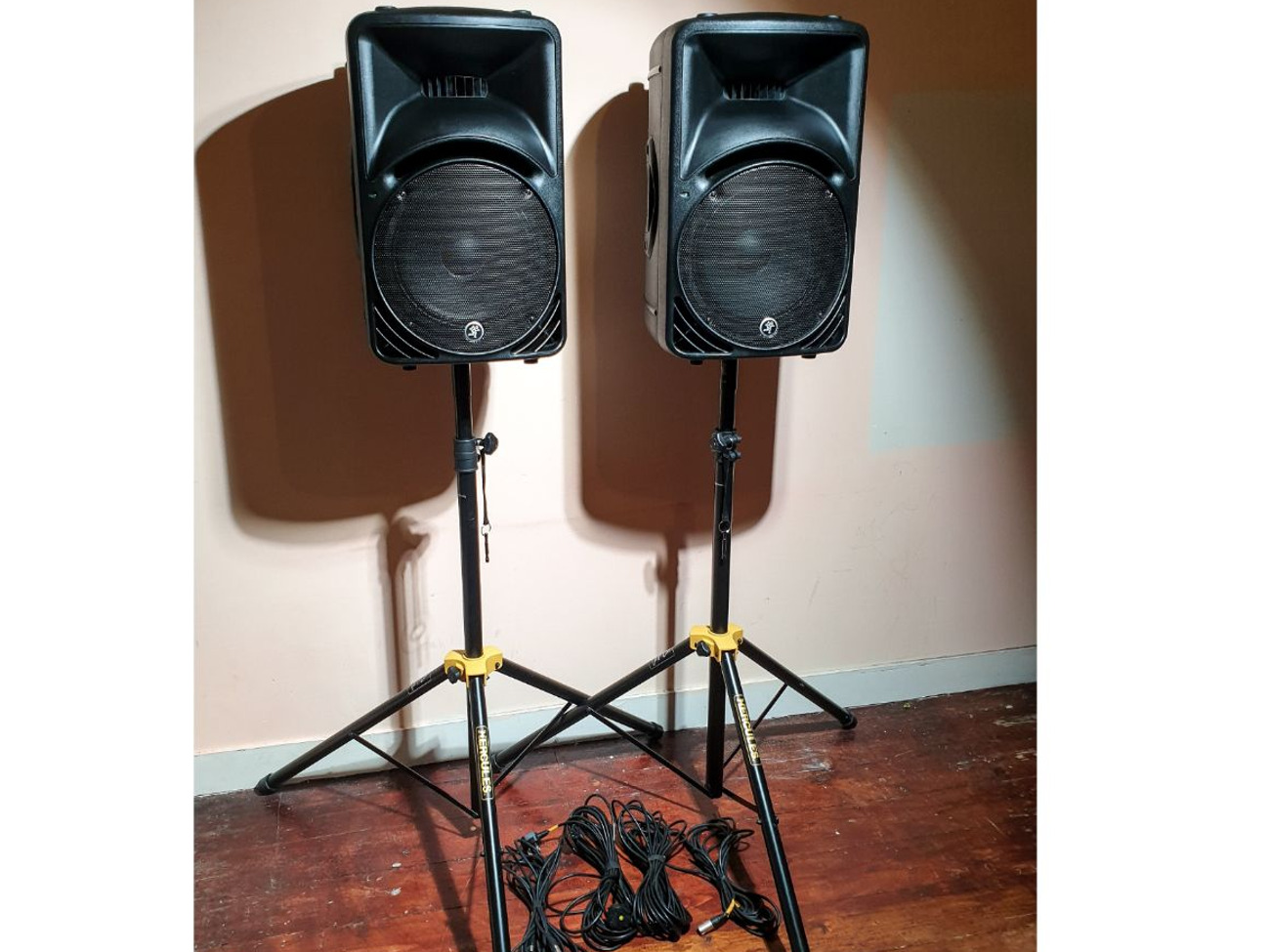 2x active speakers for party - portable, mixer, sound, pa 2x mic