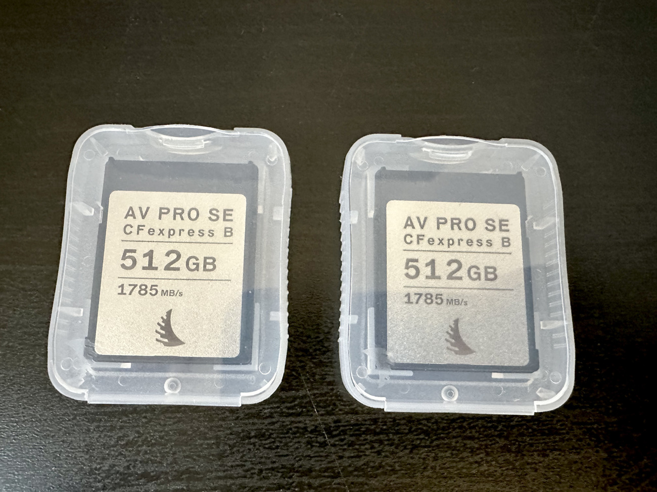 2x av pro se 512gb cf express type b+ card reader 