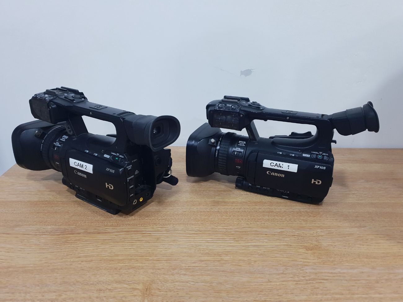 2x canon xf105