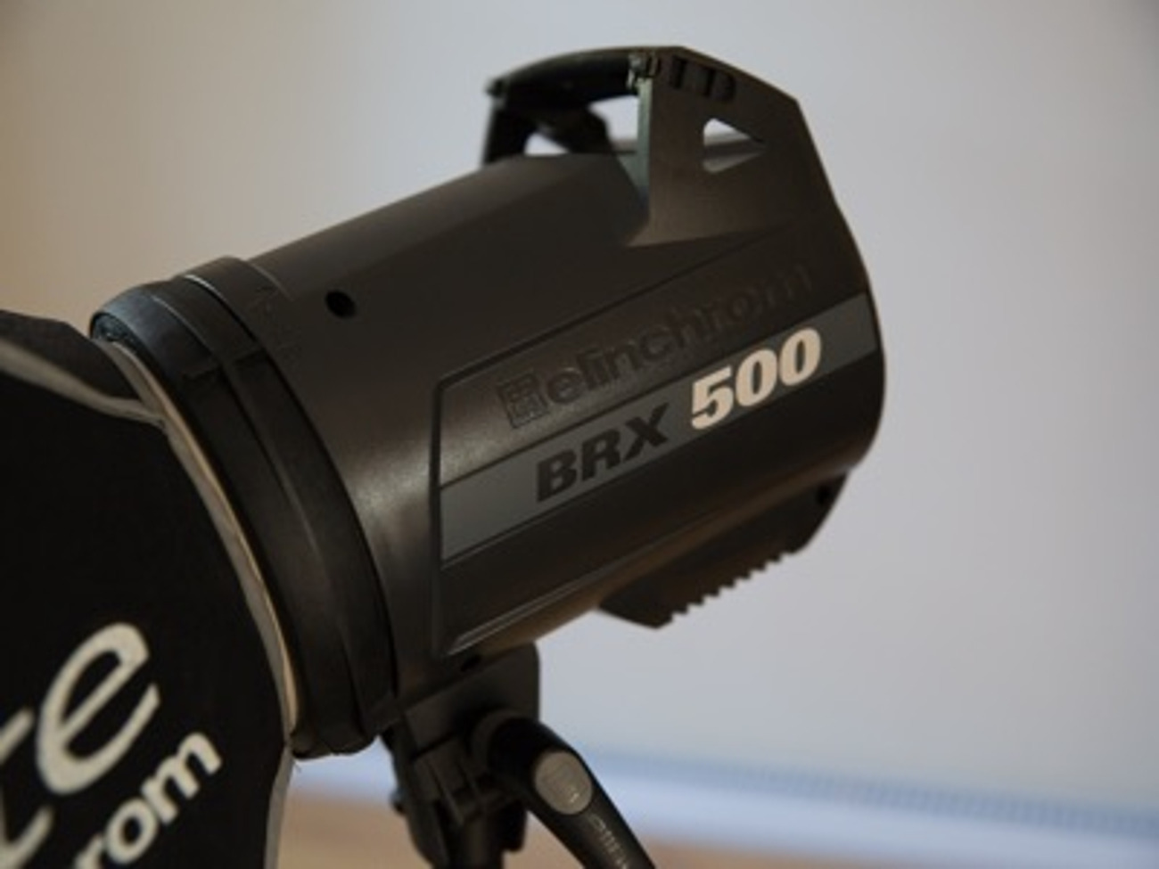 2x elinchrom brx 500 studio flashes