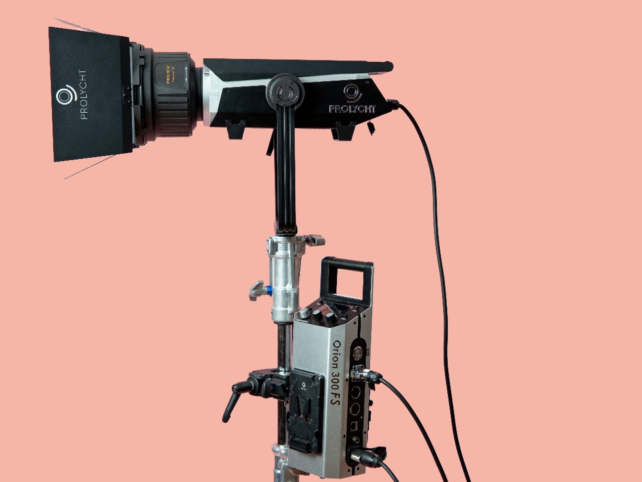 2x fresnel lens and barn door kit for prolycht orion 300fs