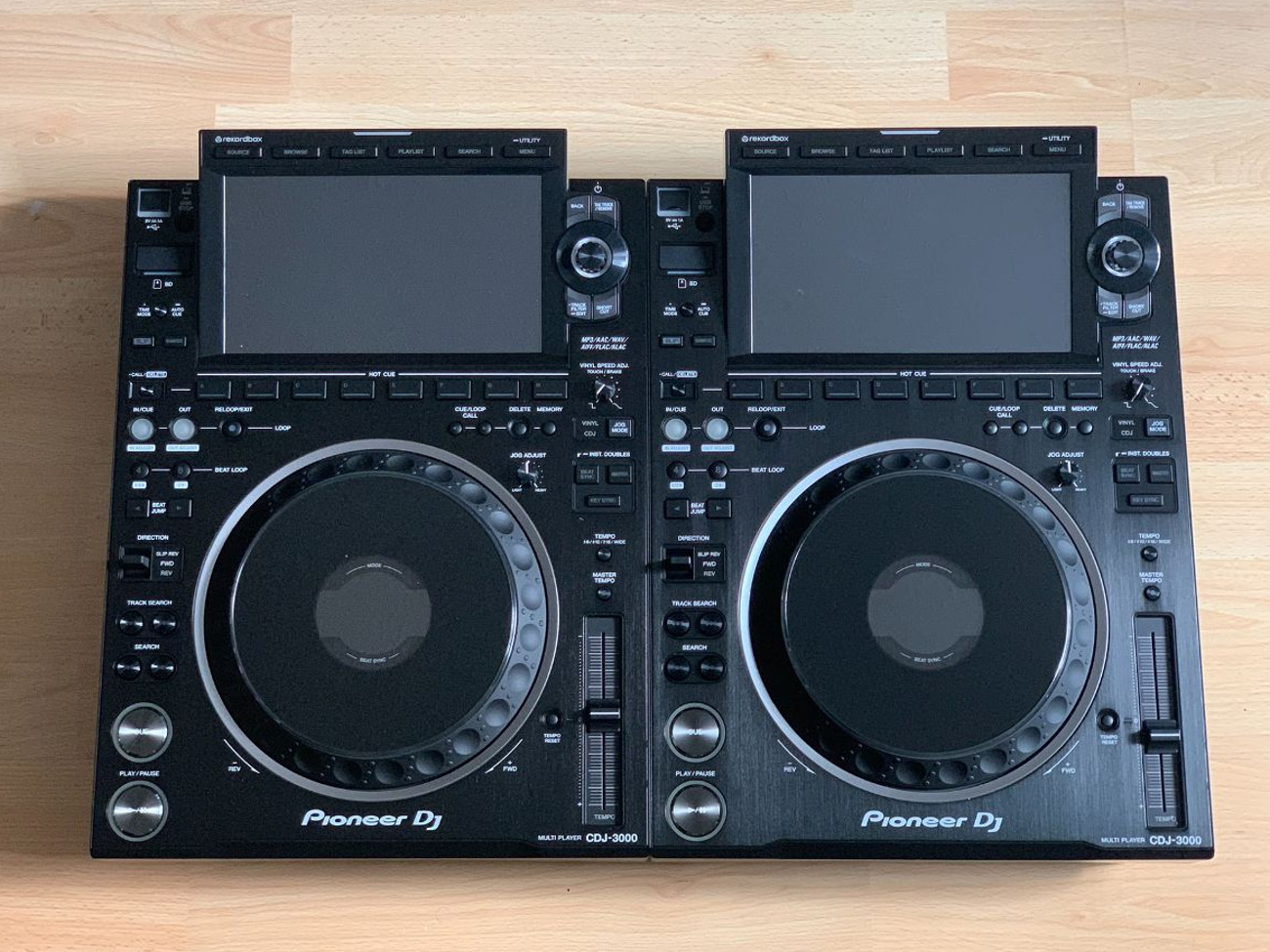 2x pioneer cdj-3000