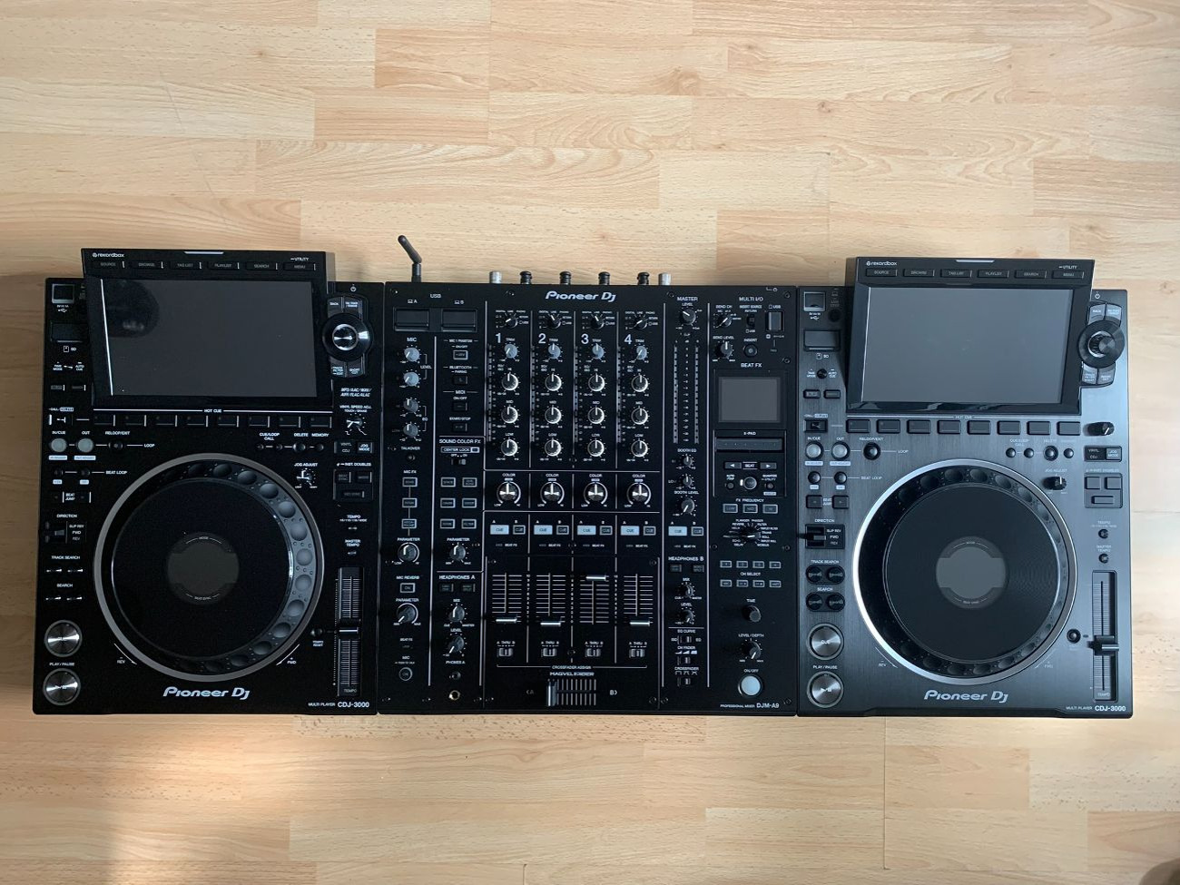 2x pioneer cdj-3000 + pioneer djm-a9 mixer (central london)