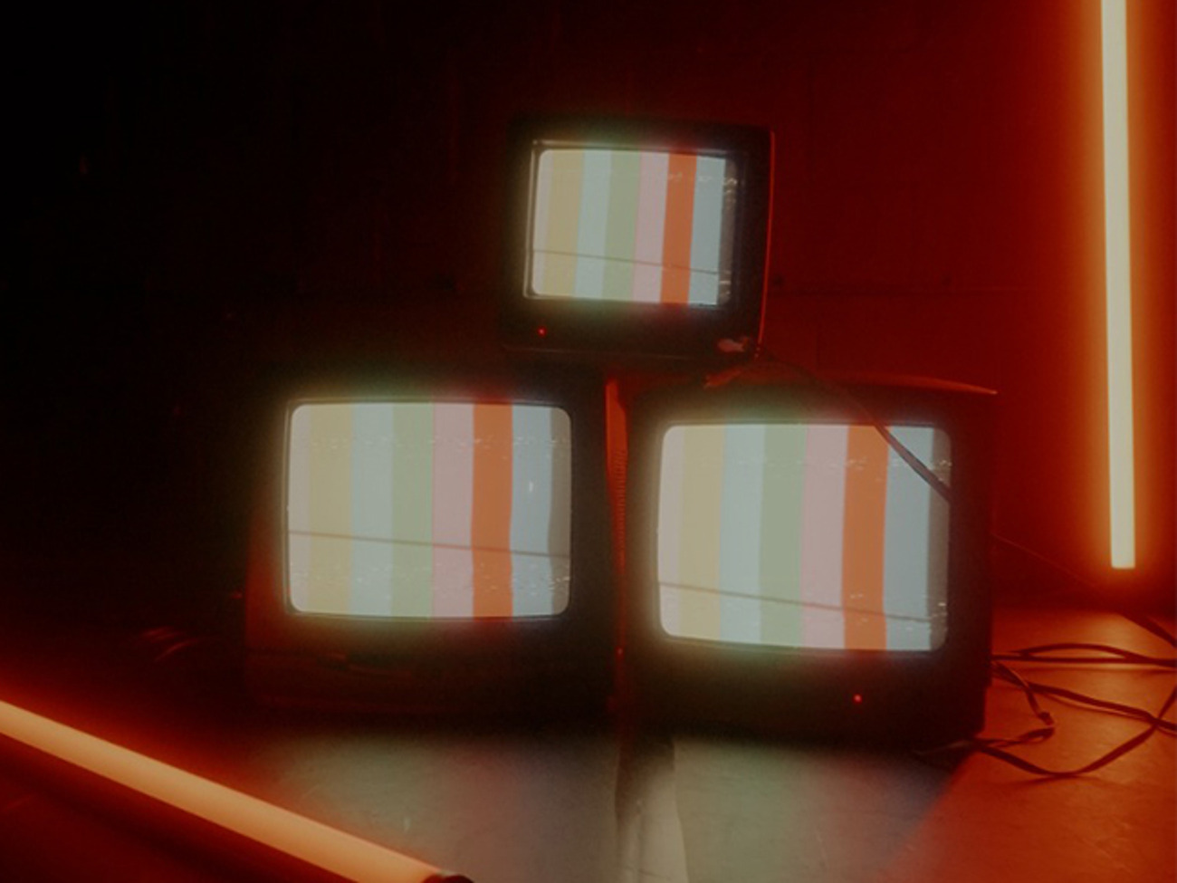 3 black crt screen bundle