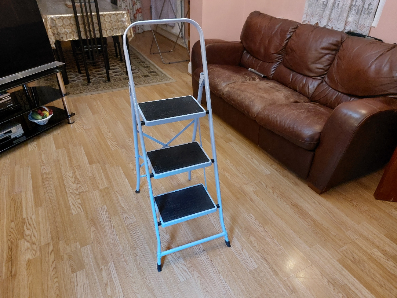 3 step stepladder