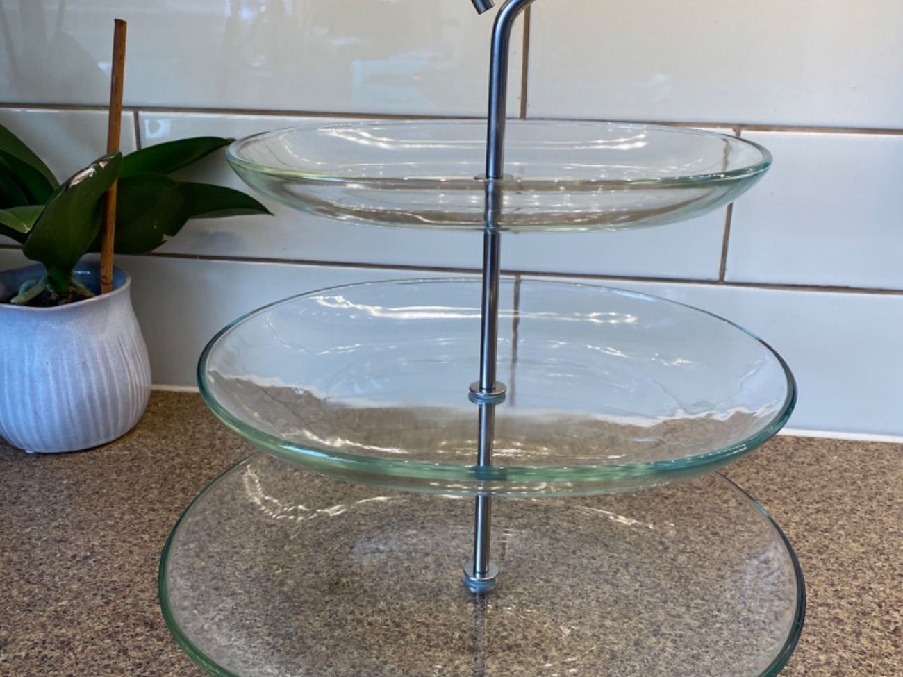 3 tier glass desert stand