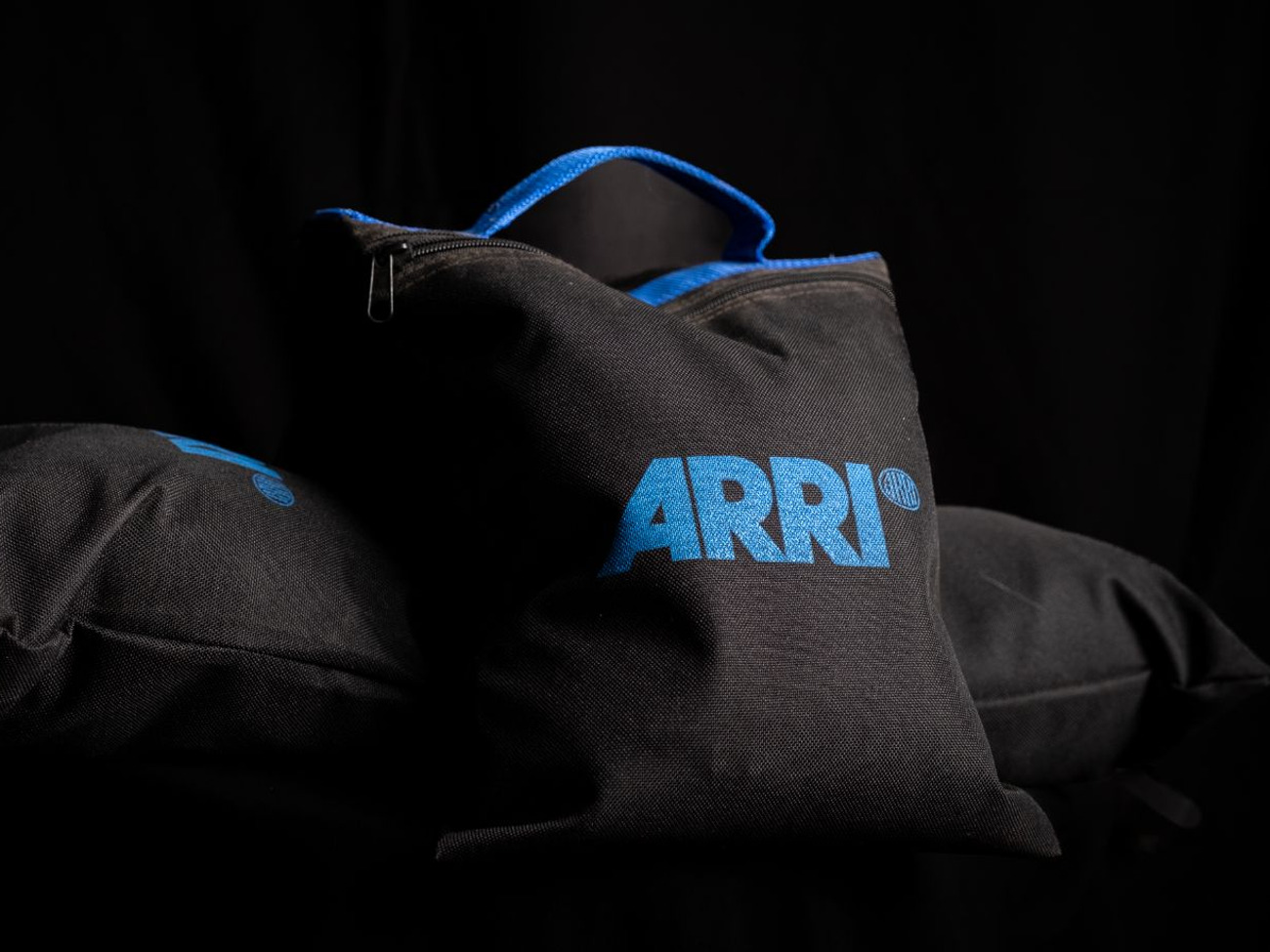4 x arri 7kg sandbags