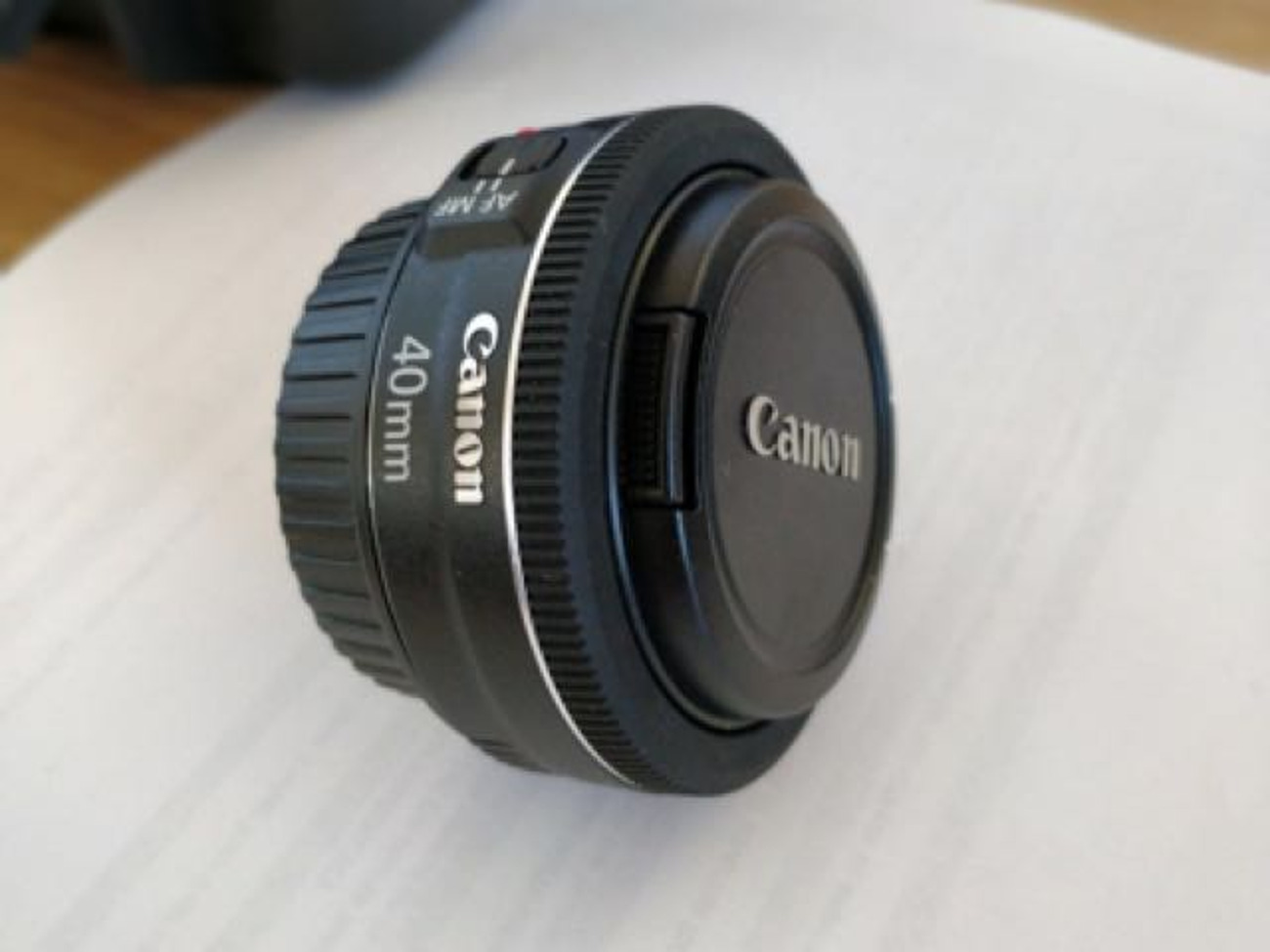 40mm canon lens