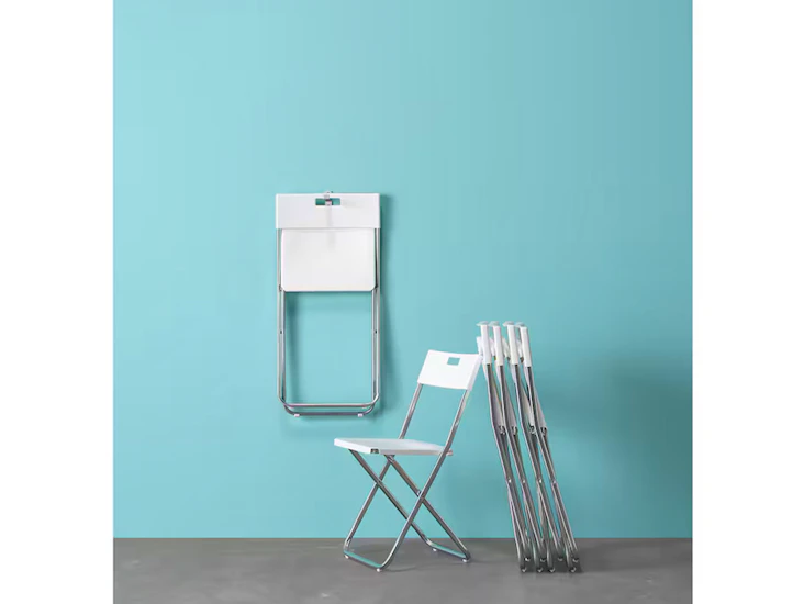 12 white folding party chairs