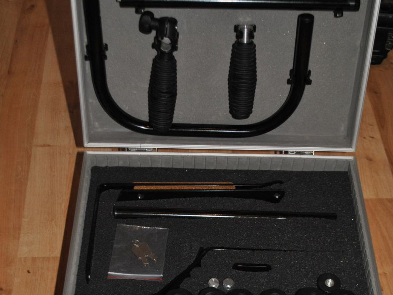 5 in 1 camera support system (shoulder, high/low angle etc.)
