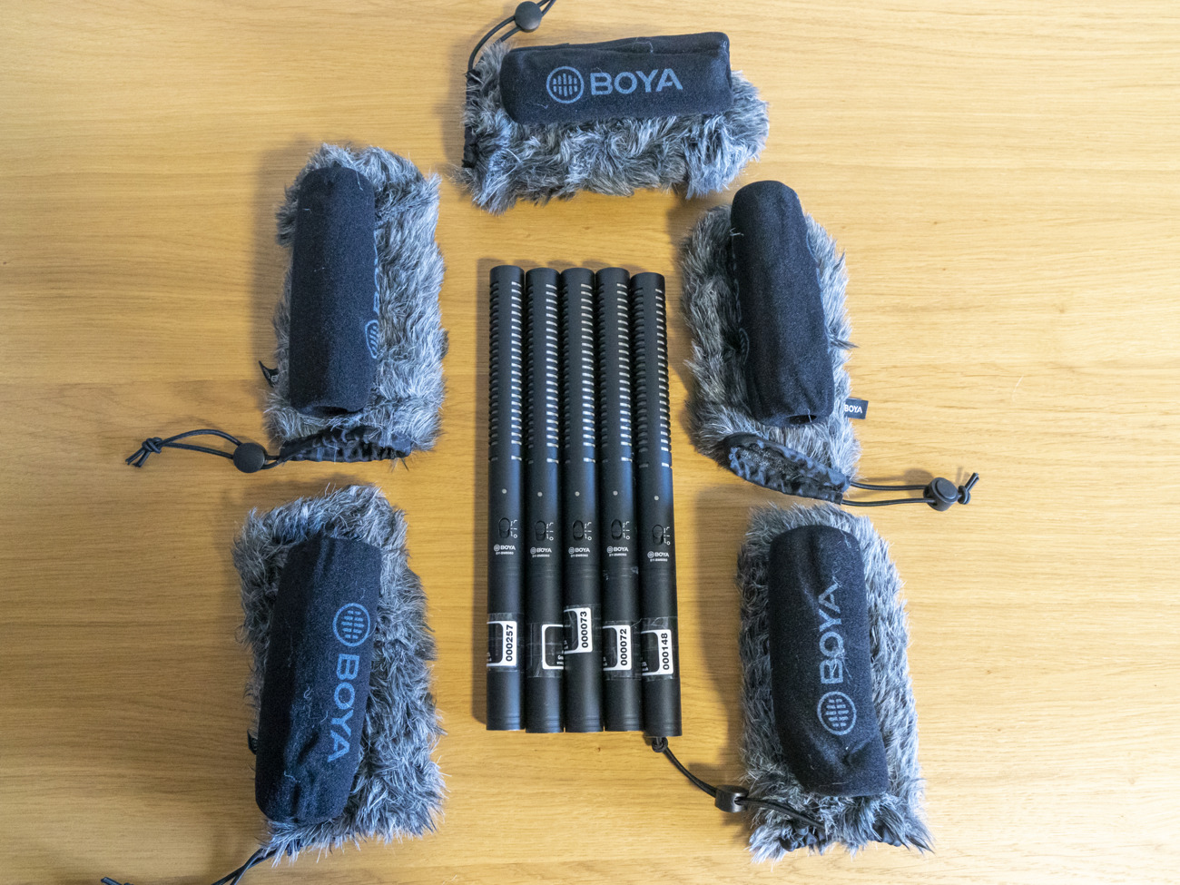5 x shotgun mics with deadcats & shock mounts