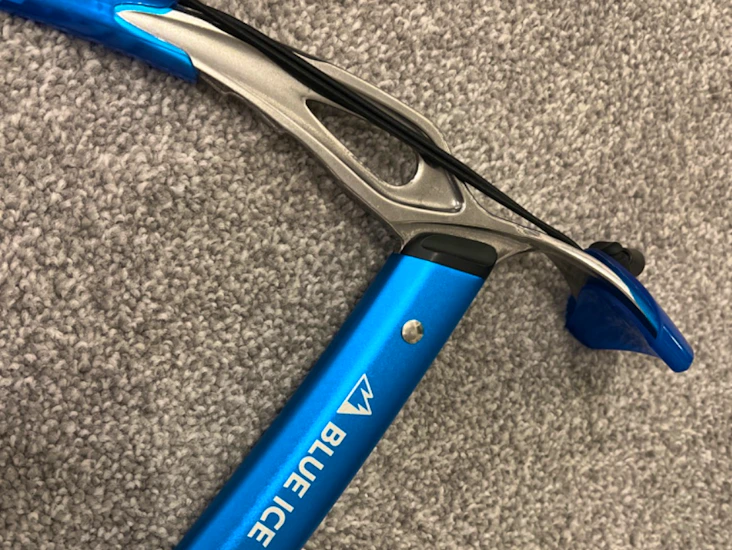 54 cm lightweight alpine ice axes