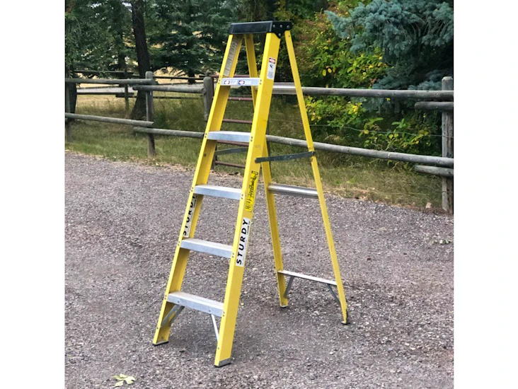 6 foot ladder