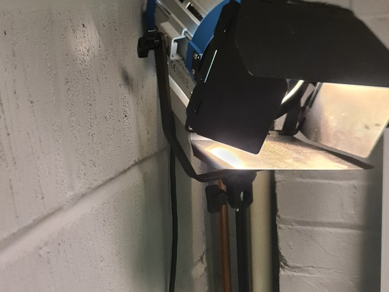 650w halogen - studio light with dimmer switch