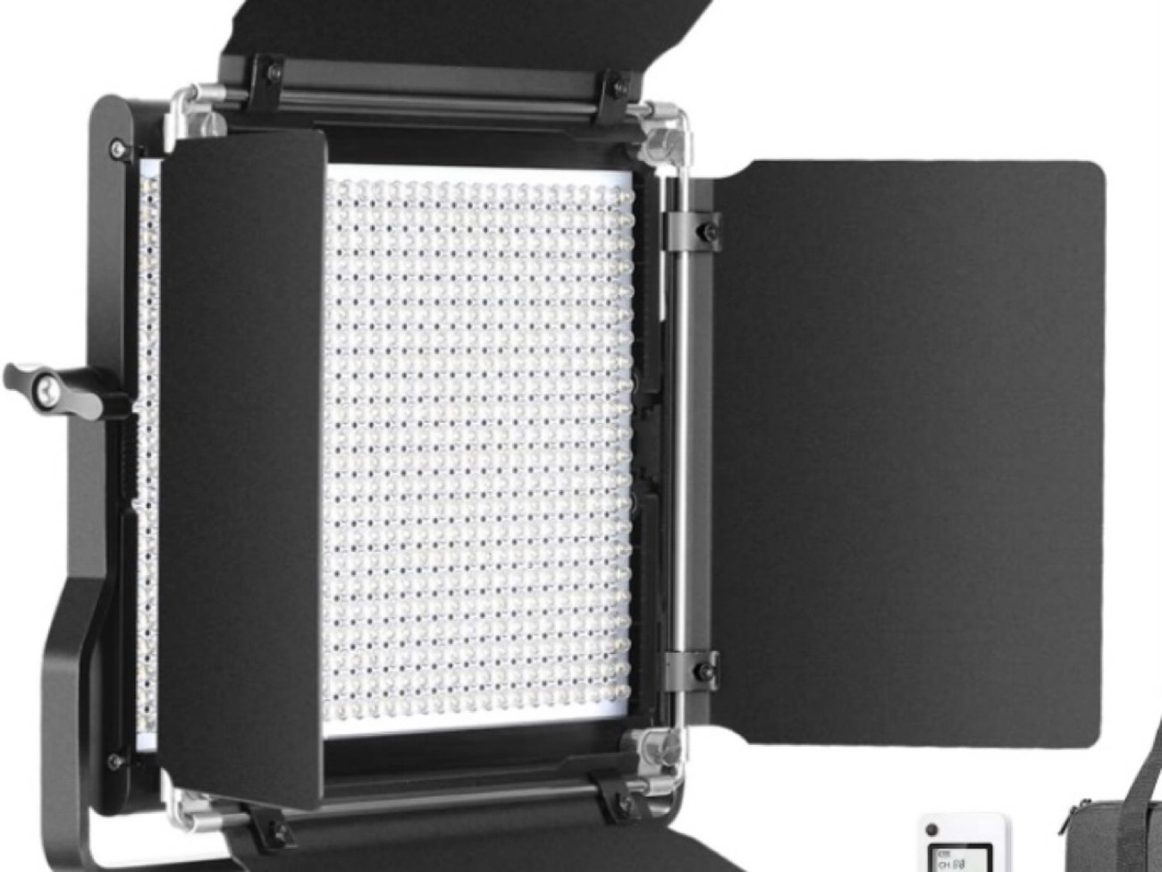 660 led video light. 