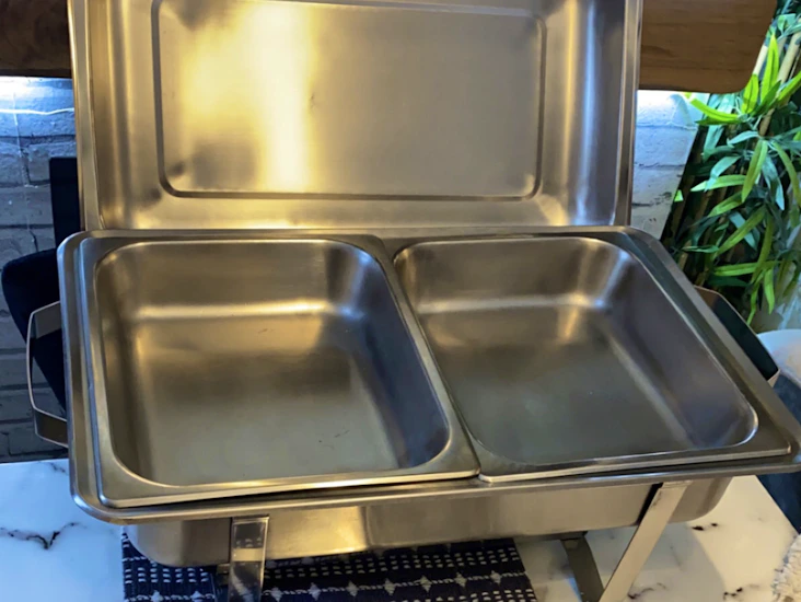 6x chafing dish (2 section tray)