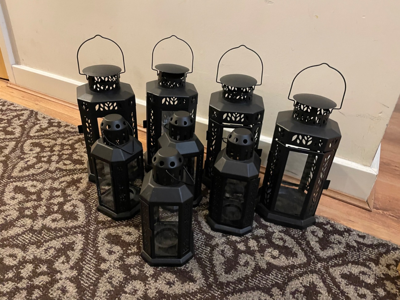 8 black lanterns 