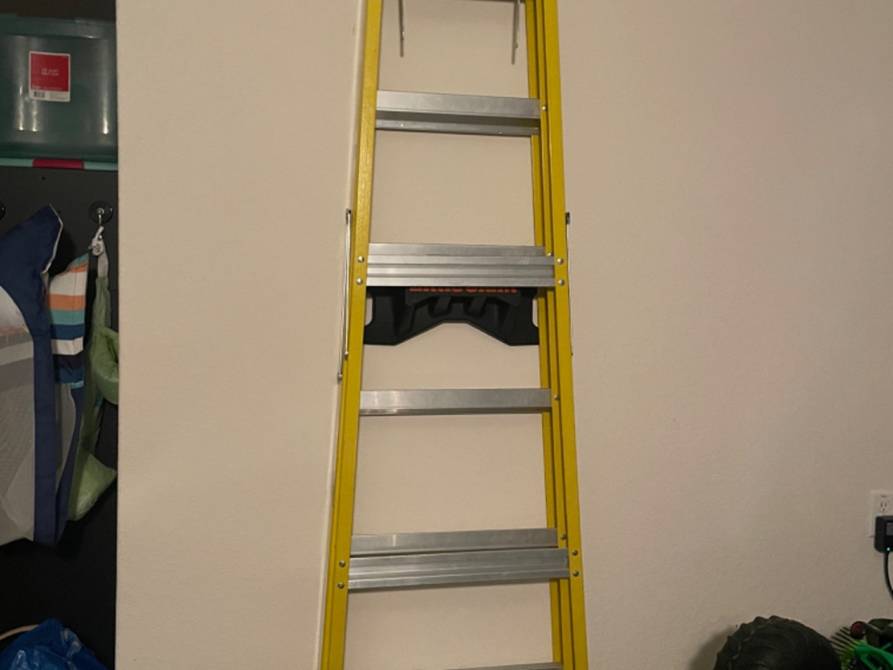 8 foot ladder