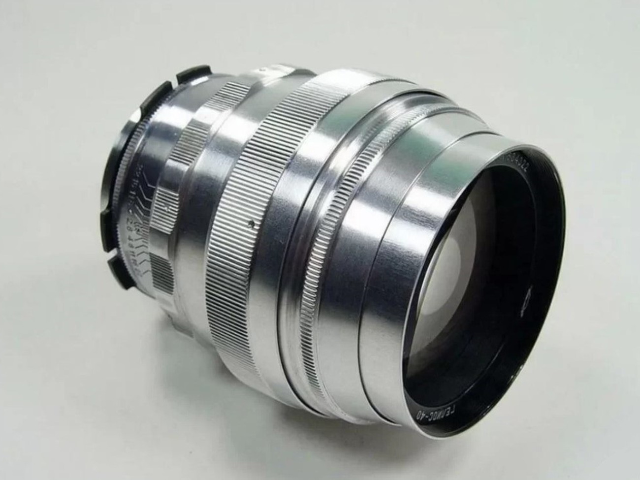 85mm rare pl-rehoused vintage helios 40-2  f1.5 bokeh king 