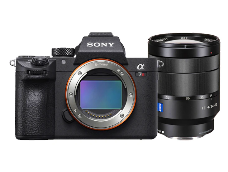 A7r iii & sony zeiss f4 / 24-70mm